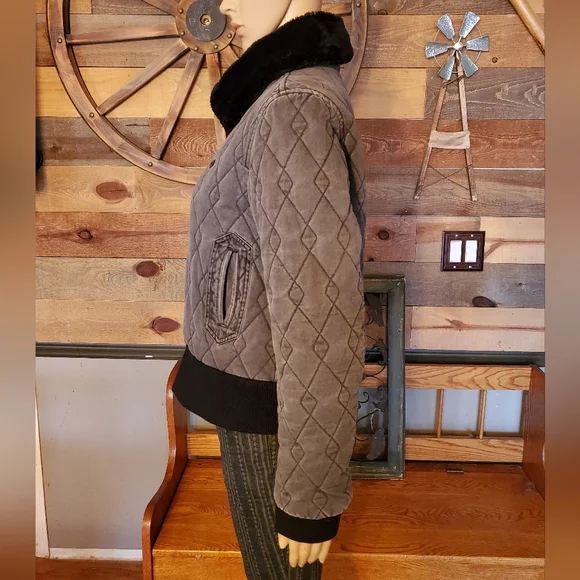 Thomas Burberry Grey & Black Quilted Bomber Jacket - Picture 5 of 16